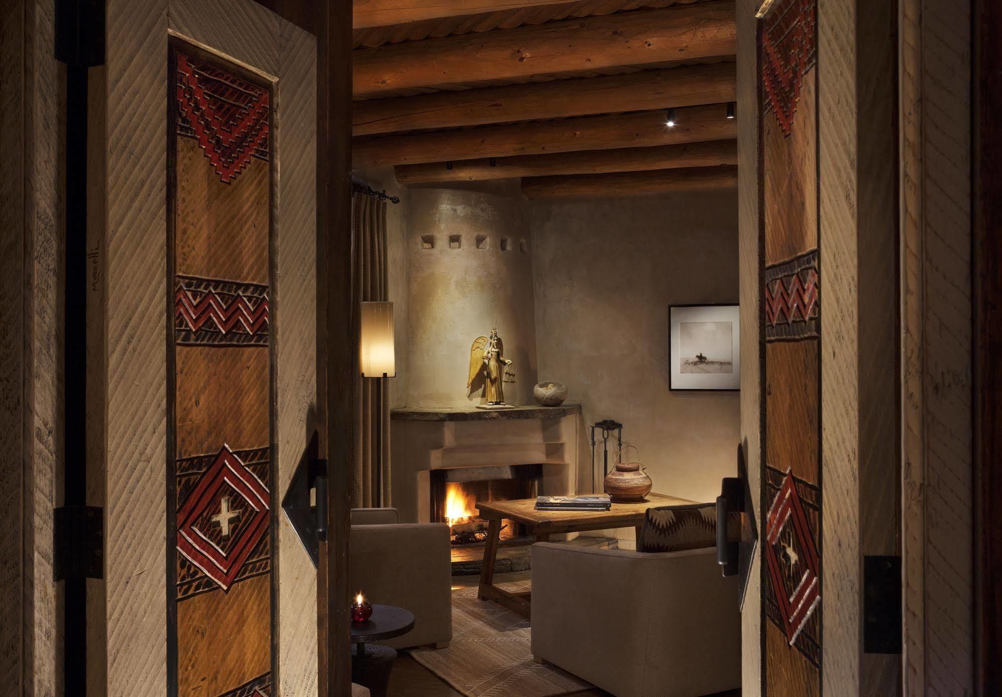 Rosewood Inn Of The Anasazi Santa Fe Exterior photo